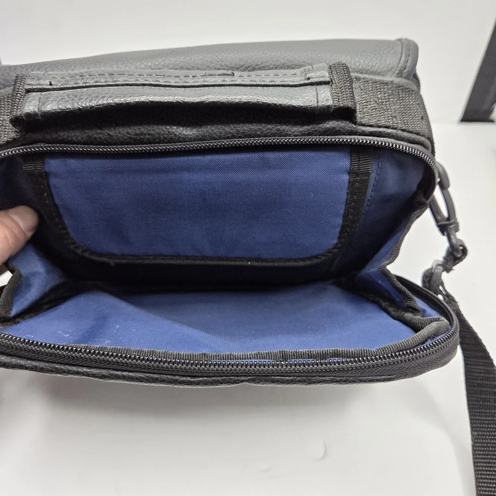 Case Logic Black Camera Bag Shoulder Strap Padded Organizer DSLR Film